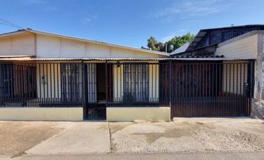 Casa de 3D-2B-1E, cercana al Centro de Ovalle.