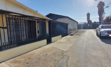 Casa de 3D-2B-1E, cercana al Centro de Ovalle.