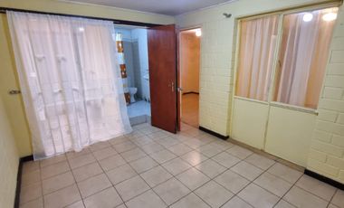 Casa de 3D-2B-1E, cercana al Centro de Ovalle.