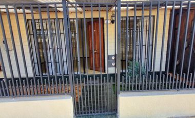 Casa de 3D-2B-1E, cercana al Centro de Ovalle.