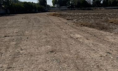 Terreno comercial en venta en Blvd. Fundadores Saltillo, Coahuila