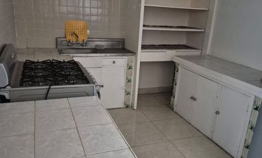 Edificio en venta con 6 Deptos Gabriel Pastor