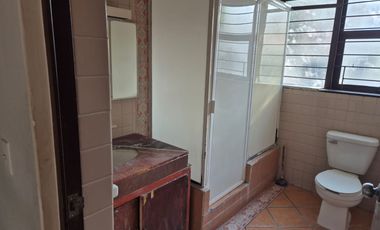 Edificio en venta con 6 Deptos Gabriel Pastor