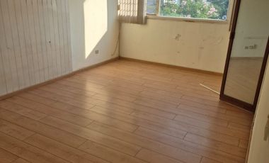 Edificio en venta con 6 Deptos Gabriel Pastor