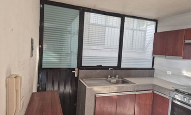 Edificio en venta con 6 Deptos Gabriel Pastor