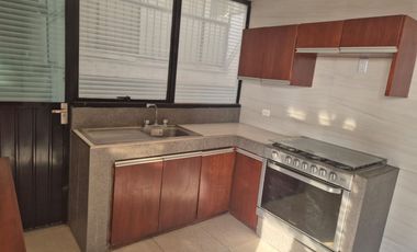 Edificio en venta con 6 Deptos Gabriel Pastor