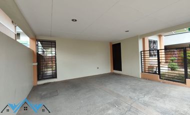 3 𝗕𝗲𝗱𝗿𝗼𝗼𝗺𝘀 𝗛𝗼𝘂𝘀𝗲 𝗳𝗼𝗿 𝗥𝗘𝗡𝗧 𝗶𝗻 𝗠𝗮𝘄𝗶𝗻𝗴 1 𝗧𝗲𝗹𝗮𝗯𝗮𝘀𝘁𝗮𝗴𝗮𝗻 𝗦𝗮𝗻 𝗙𝗲𝗿𝗻𝗮𝗻𝗱𝗼 𝗣𝗮𝗺𝗽𝗮𝗻𝗴𝗮