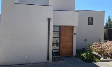 Casa nueva 140M2 4D 4B Arboretm Peñalolén
