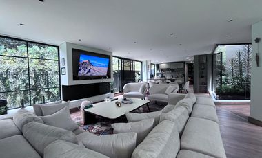 Casa  en arriendo, Loma del Escobero, Envigado, Antioquia