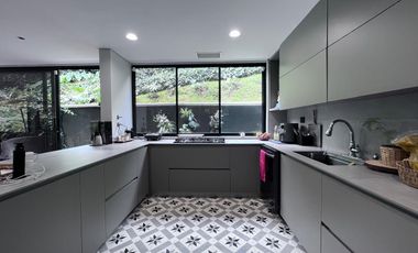 Casa  en arriendo, Loma del Escobero, Envigado, Antioquia