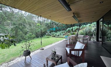 Casa  en arriendo, Loma del Escobero, Envigado, Antioquia