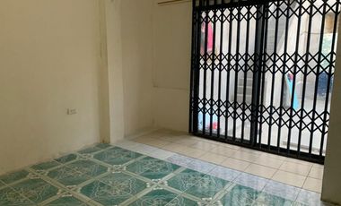 casa de venta en los esteros de manta E/Z