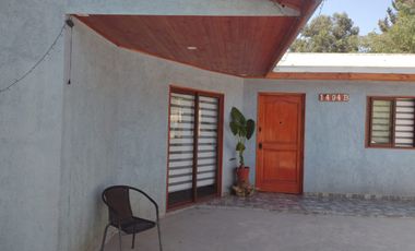 Casa con terreno para uso Comercial, Taller o Bodega