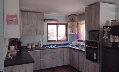 Casa con terreno para uso Comercial, Taller o Bodega