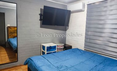 Leon Propiedades vende casa en Curacaví Centro.