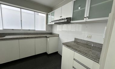 Departamento En Alquiler - Surco, Valle Hermoso