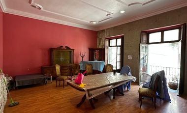 VENTA DE EDIFICIO COMERCIAL MONEDA ZONA CENTRO