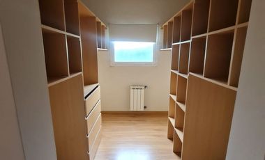 Casa en Venta– Barrio Cerrado Bosque Alto
