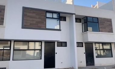 RENTA CASA EN CONDOMINIO R. GARDEN Y JARDÍN RES. ELEMENTO PUEBLA CAS_5115 PUE/PC