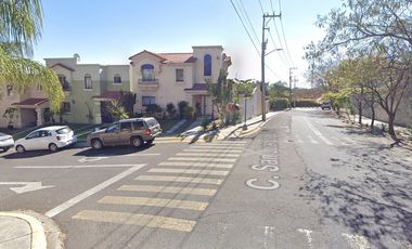 ¡APROVEHCA ESTA GRAN OPORTUNIDAD! Casa en REMATE, COYULA , Jalisco.