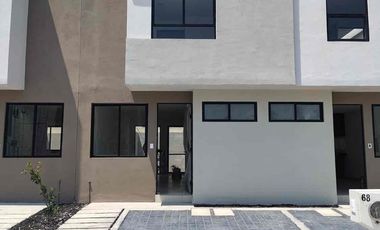 CASA NUEVA EN VENTA EN BELLO FONTANA 2R