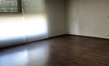 Casa en Venta Toluca colónia Cuauhtémoc acceso a dos calles, a 5 min del centro histórico. Salida rápida CDMX. Uso mixto Comercial y Habitacional