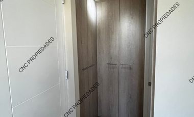 En venta departamento sin muebles, amplio.