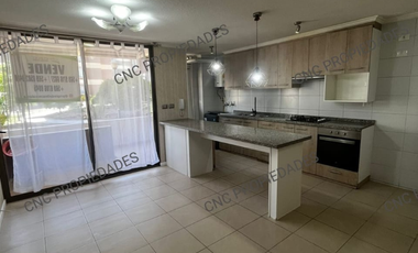 En venta departamento sin muebles, amplio.