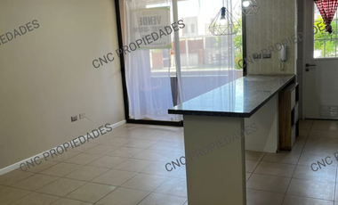 En venta departamento sin muebles, amplio.