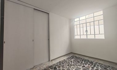 DEPARTAMENTO EN PLANTA BAJA EN RENTA EN COL. BELLA VISTA POR LA MEDALLA MILAGROSA