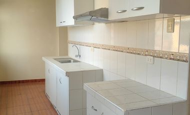Se Alquila Dpto. En 3er Piso En Residencial San Carlos Ica