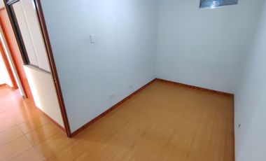 Se Alquila Dpto. En 3er Piso En Residencial San Carlos Ica