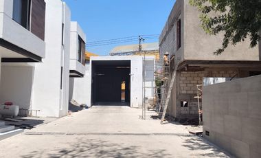 CASA NUEVA EN CONDOMINIO COLONIA LOS ACTORES.