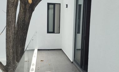 CASA NUEVA EN CONDOMINIO COLONIA LOS ACTORES.