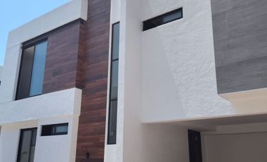 CASA NUEVA EN CONDOMINIO COLONIA LOS ACTORES.