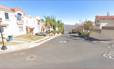 ¡¡Atención Inversionistas!! Venta de Casa en Remate Bancario, Col.  Tonola, Jalisco.