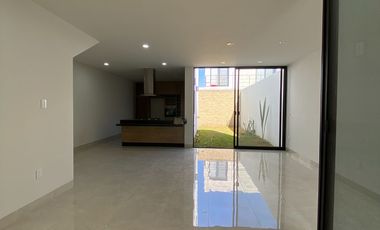 CASA en Mayorazgo del carmen EN VENTA!