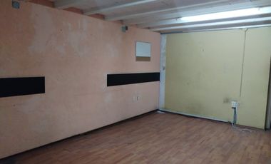 RENTA CASA CON USO PARA  OFICINAS,  EN CEDRO,  SANTA MARIA LA RIBERA