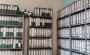 RENTA CASA CON USO PARA  OFICINAS,  EN CEDRO,  SANTA MARIA LA RIBERA