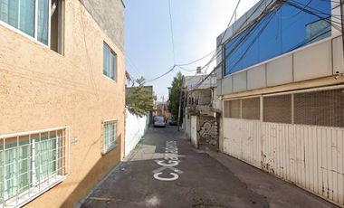 ¡¡Atención Inversionistas!! Casa en Remate Bancario Adjudicada Entrega de 3 A 6 Meses IZTAPALAPA