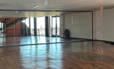 EXCELENTE DEPARTAMENTO EN RENTA, EN UNA DE LAS ZONAS MAS EXCLISIVAS DE ZAPOPAN.