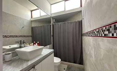 Hermosa casa  con piscina y arquitectura de lujo 🏡💎