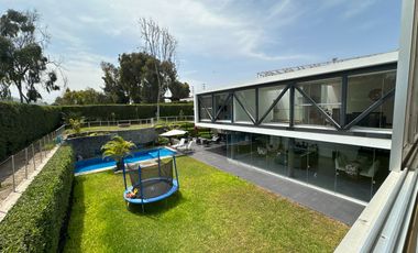 Hermosa casa  con piscina y arquitectura de lujo 🏡💎