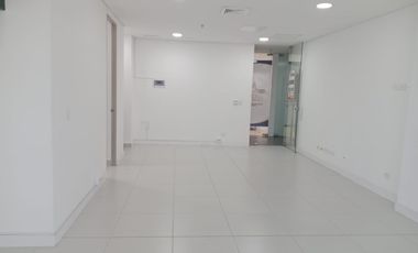 ARRIENDO OFICINA SABANETA 55 MT2