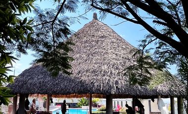 DEPARTAMENTO EN RENTA EN CIMA SUR  3 RECS, 3 BAÑOS, ALBERCA, CANCHA DE TENIS, PALAPA, GYM