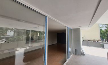 VENDON APARTAMENTO EN EL NORTE. CERCA A LA TORRE DE CALI, CON UN AREA 280M2