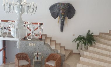 Fabulosa CASA EN RENTA EN ACAPULCO! En Fracc. Marina Brisas