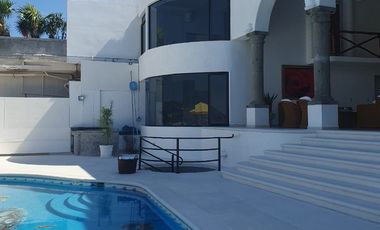 Fabulosa CASA EN RENTA EN ACAPULCO! En Fracc. Marina Brisas