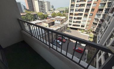 ¡Hermoso y Moderno Departamento AMOBLADO En Club Hípico!
