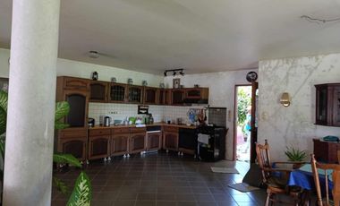 House with Huge 7,000 sqm Lot – Ideal for Home or Investment